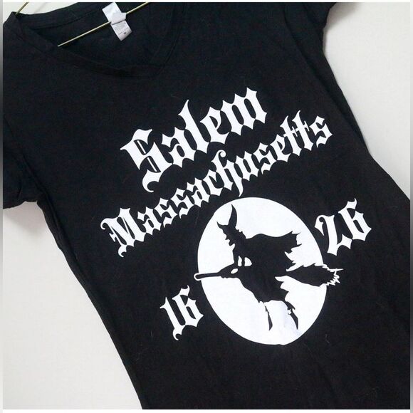 Next Level Apparel Tops - Next Level Apparel Salem Witch Halloween Graphic T shirt | Size Medium
